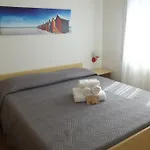 Blu La Maddalena (Sassari)
