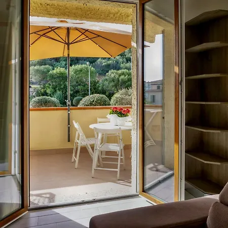 Blu 3* Λα Μανταλένα