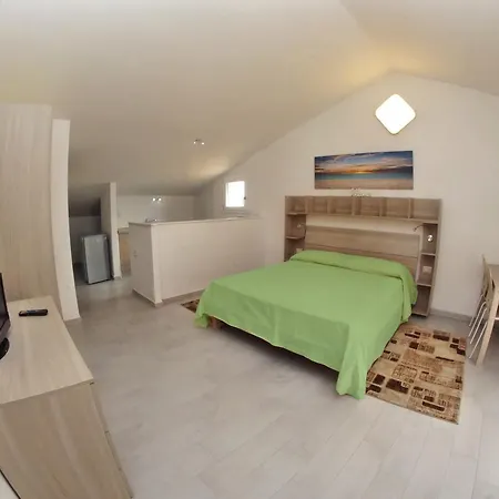 Ξενοδοχείο με διαμερίσματα Blu